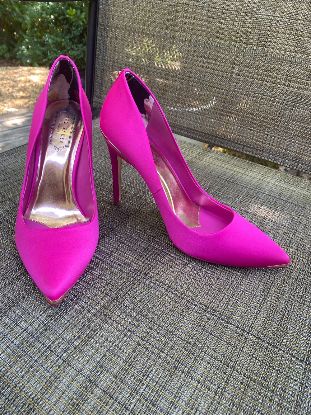 Ted Baker London Hot Pink Pointed-Toe Stiletto Pumps